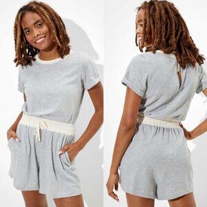 American Eagle Women's Heathered Gray Drawstring Waist Pockets T-Shirt Romper XS